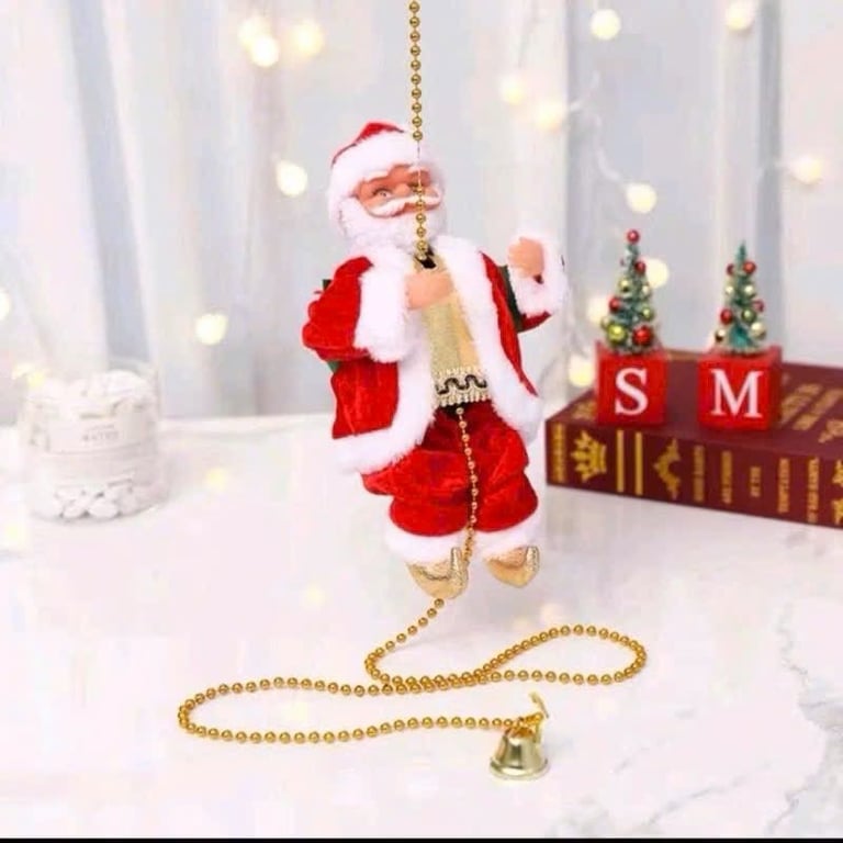 Ông già Noel 25cm siêu dễ thương đang leo dây