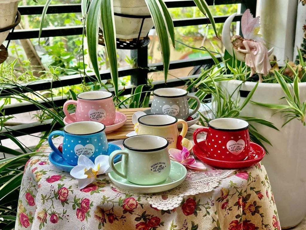Bộ  Cốc sứ kèm đĩa cao cấp siêu xinh, dễ thương