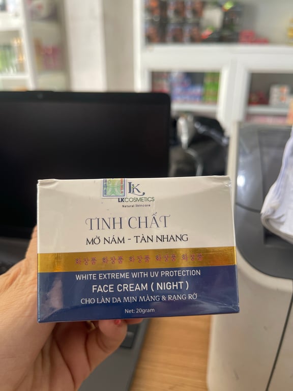 Tinh chất mờ nám tàn nhang 500k 25% lk