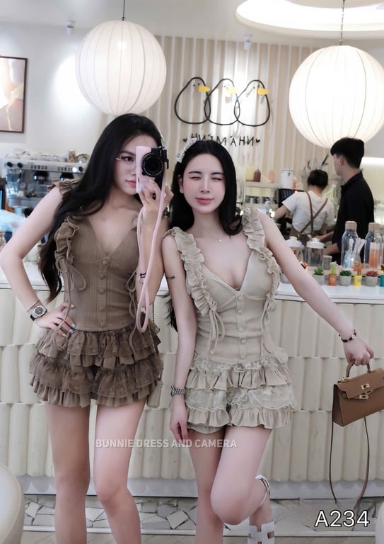 A234- set len tăm xếp tầng