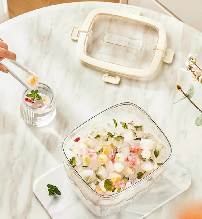 THÙNG ĐỰNG ĐÁ BẰNG NHỰA CAO CẤP TẶNG KÈM GẮP ĐÁ TIỆN LỢI