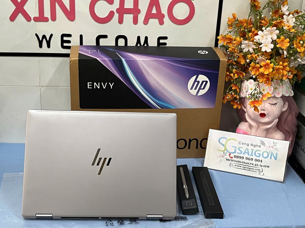 Laptop HP Envy x360 14-fc0162TU AY8X1PA
