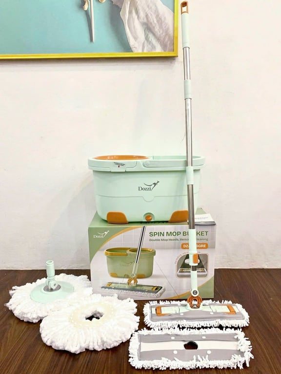 Phạm Hoài (shop mẹ Út)