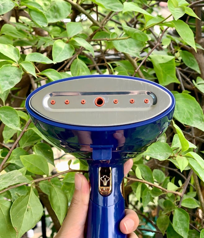 Bàn là hơi nước cầm tay gập gọn nội địa Trung