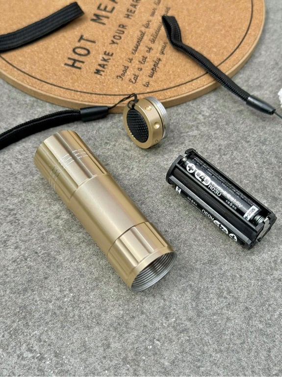 ĐÈN PIN CẦM TAY, BÓNG LED MARUTASU😎