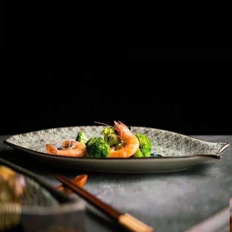 Đĩa cá phong cách Nhật, tráng men sứ