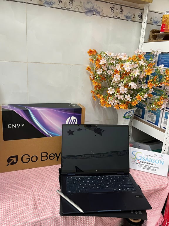 Laptop HP ENVY X360 14-fc0091TU A19C1PA (Intel Core Ultra 5 125U/ 16GB/ 1TB/ 14 inch 2.8K/ Win 11/ Xanh)