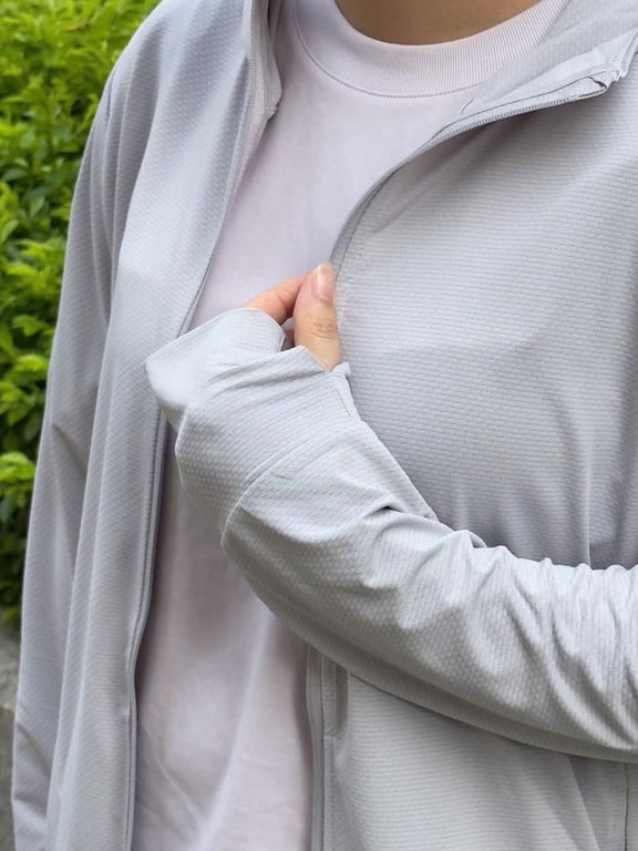 Áo chống nắng Cool feeling UV Cut 99% Comfy. 🇯🇵