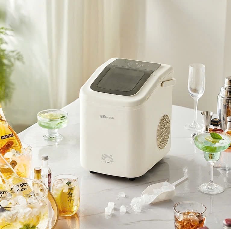 MÁY LÀM ĐÁ VIÊN BEAR C01C5