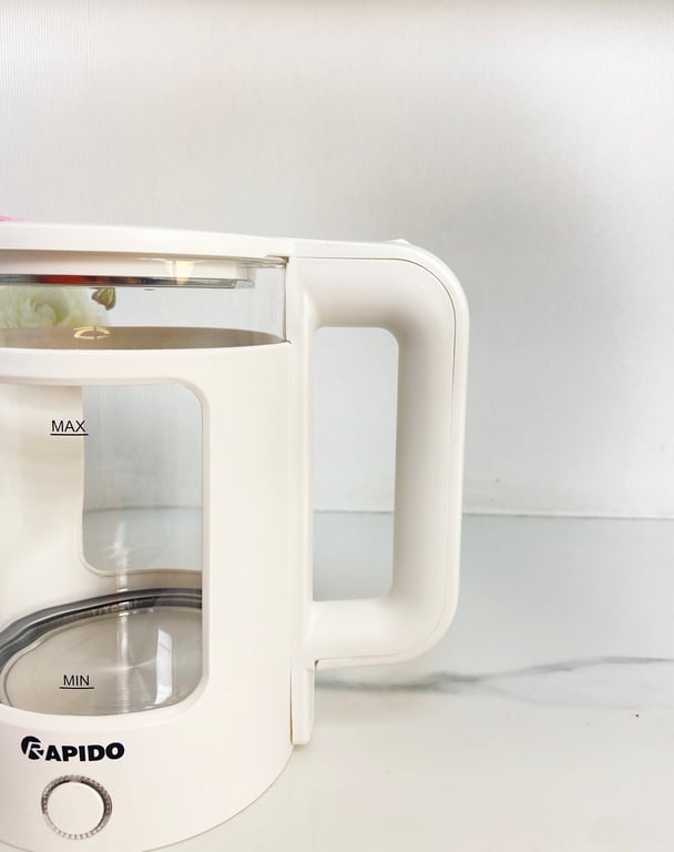 Ấm đun siêu tốc Rapido RK1715W Rapido