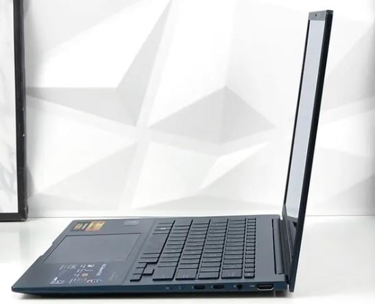 Laptop ASUS Zenbook 14 UX3405CA-PZ188WS (Intel Core Ultra 7 255H | 32GB | 1TB | 14 inch 3K OLED | Intel Arc Graphics | Windows 11 Home + Microsoft Office | Xanh)