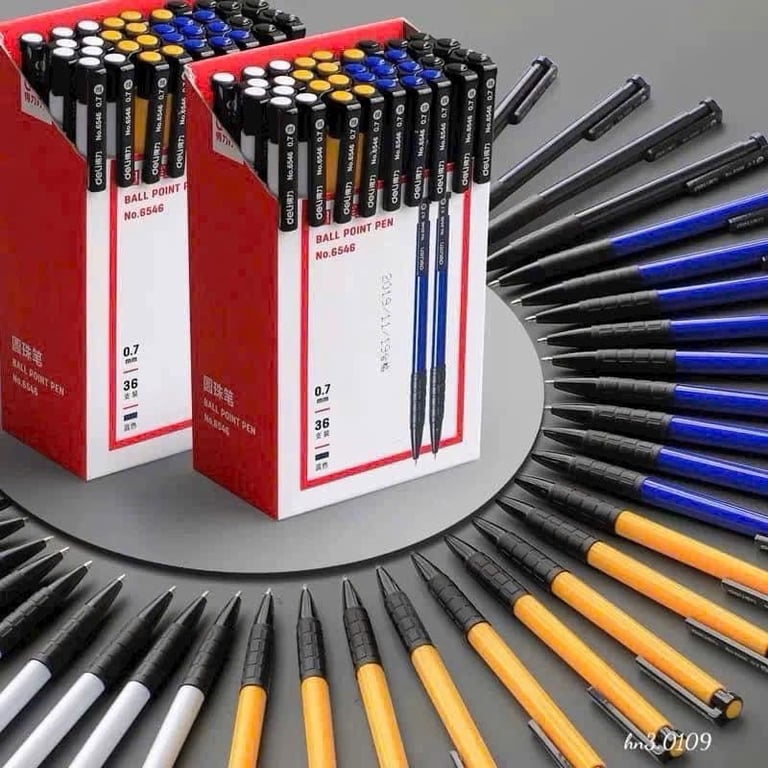 HỘP 36 CHIẾC BÚT BI DELI 0.7MM