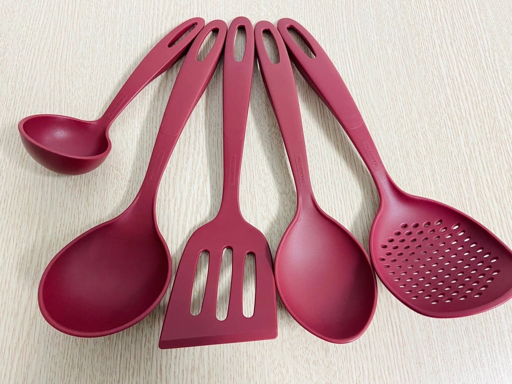 BỘ DỤNG CỤ NẤU ĂN 5 MÓN TRAMONTINA BRAZIL