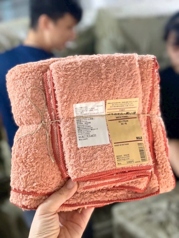 SET 2 KHĂN TẮM THẤM HÚT