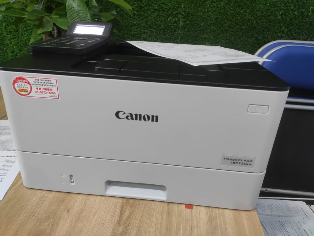 Máy In Laser Trắng Đen Đơn Năng Canon LBP223dw