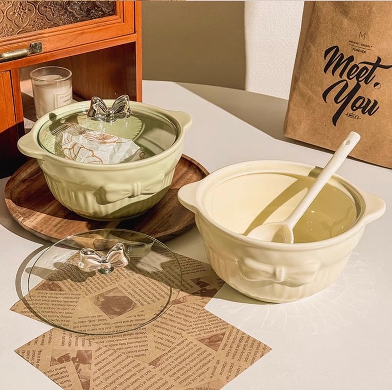 NỒI SỨ KÈM THÌA NẮP HÌNH NƠ SIÊU XINH