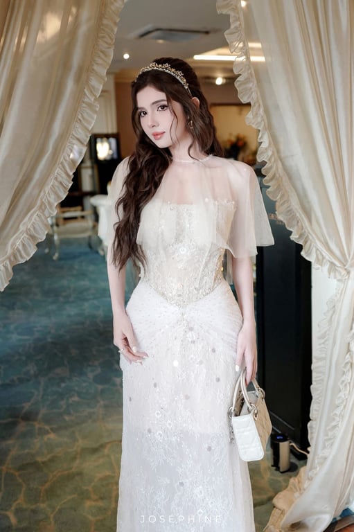 JOSEPHINE M