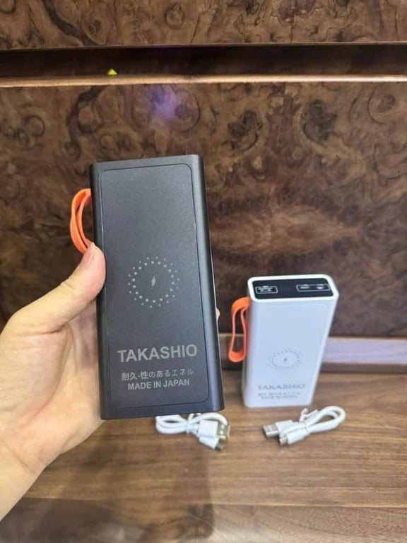 Sạc dự phòng cảm ứng, không cần dùng cáp sạc Takashio- Japan.