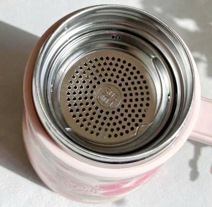 Bình giữ nhiệt hoa hồng 550ml