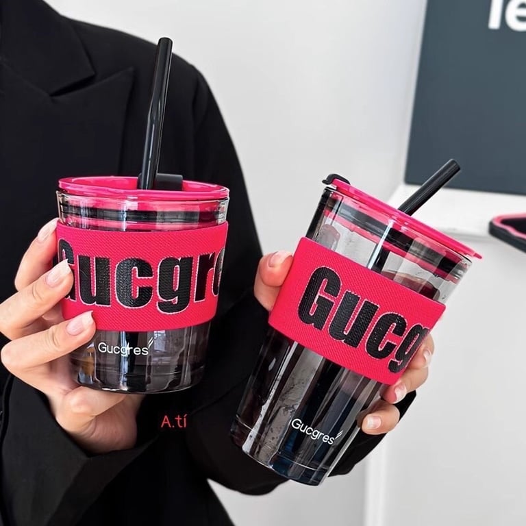 Cốc thủy tinh kèm bọc vải cao cấp có nắp và ống hút thủy tinh