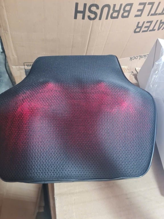 Gối massage Shiatsu 3D công nghệ Gel touch sử dụng pin sạc HoMedics Lock&Lock