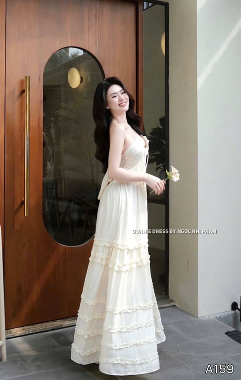 A159- váy maxi trắng buộc nơ lưng