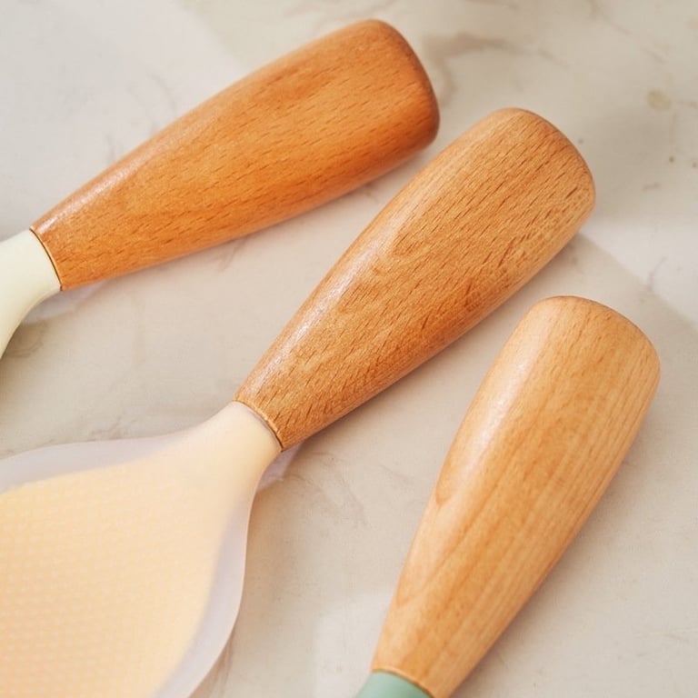 Muôi xới cơm Silicon cán gỗ chống nóng