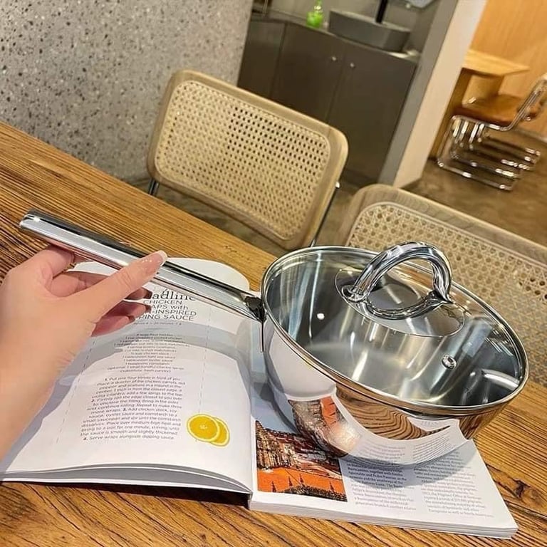 QUÁNH INOX LIỀN KHỐI CHOCKMEN 20cm và 24cm CÓ NẮP CKM46/CKM47