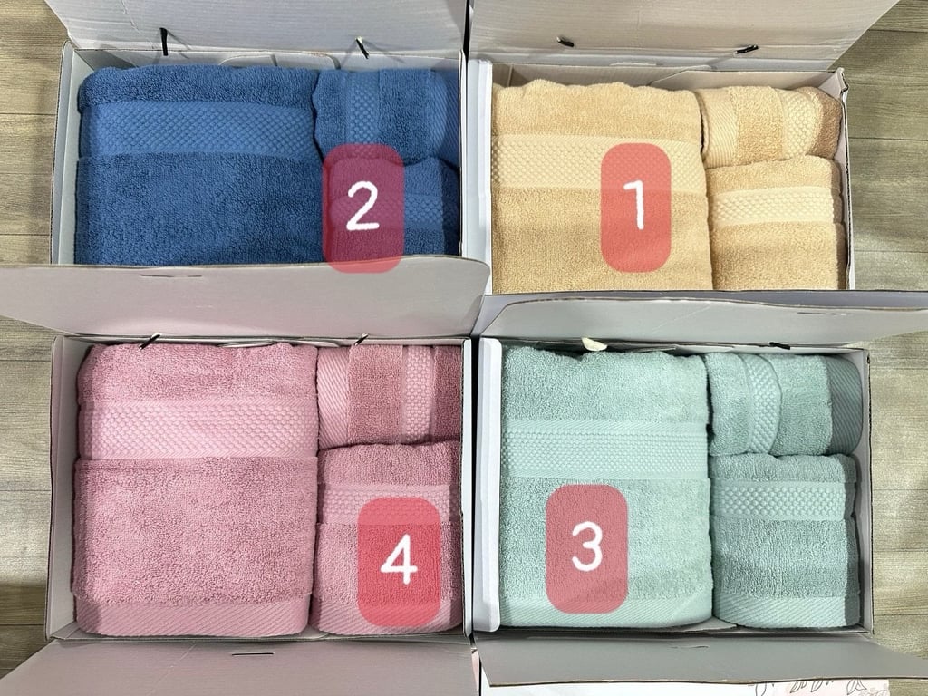 Bộ 3 khăn cao cấp Premium Towel kèm túi đựng có quai xách