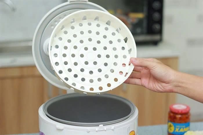 NỒI CƠM ĐIỆN SHARP KS18TJV