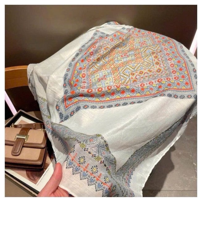 Khăn choàng đi  biển Aishang cao cấp