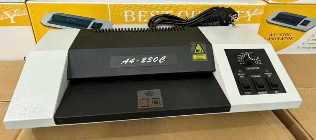 Máy ép plastic A3 330C