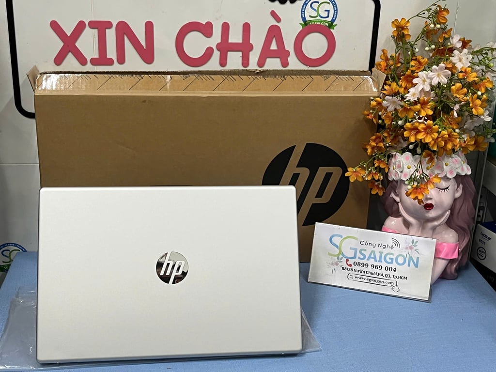 Laptop HP 15-fc0086AU A6VV9PA