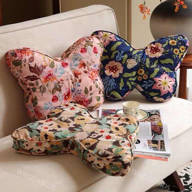 gối Dreamerhouse hình bướm vintage