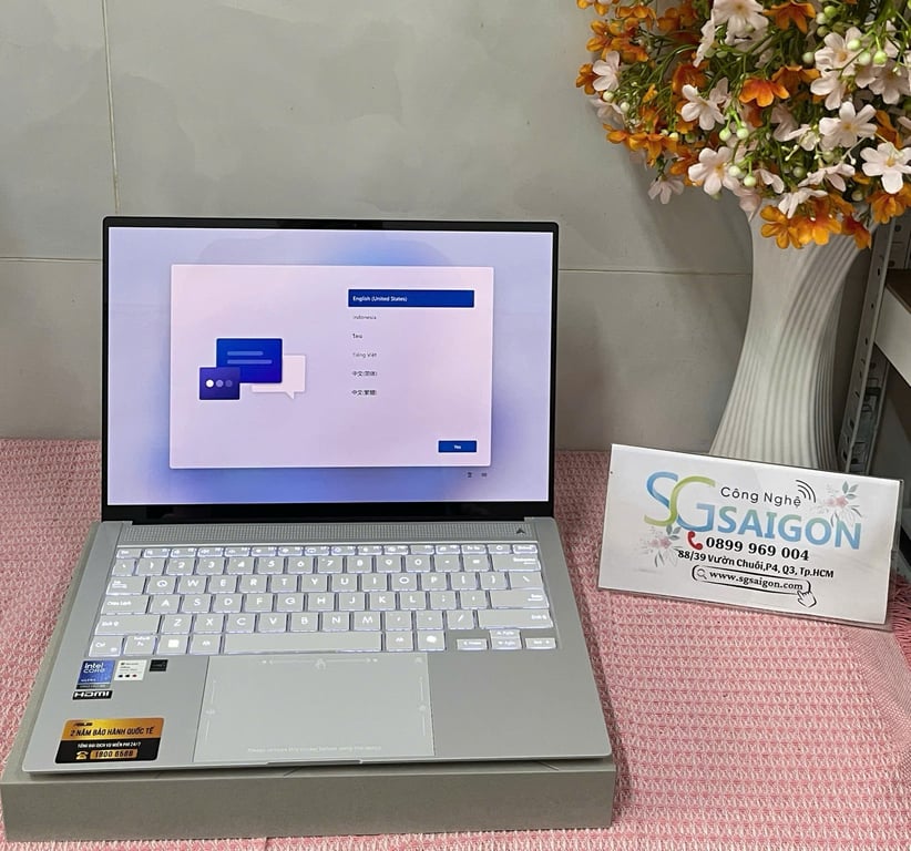 aptop Asus Zenbook S 14 OLED UX5406SA-PV140WS (Intel Core Ultra 7 Processor 258V/ 14 inch 3K OLED/ Intel Arc/ 32GB/ 1TB/ Win 11/ Office/ Trắng)