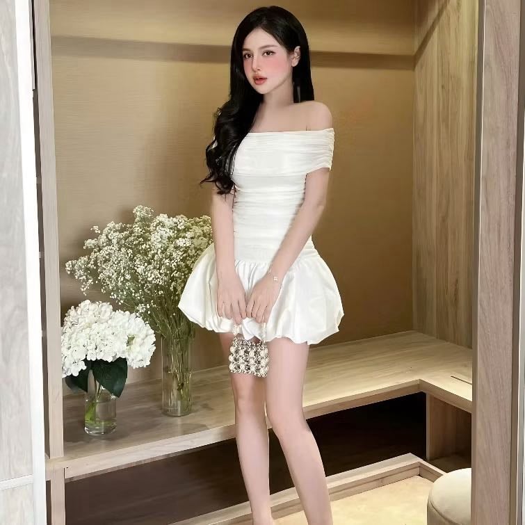 Bẹt vai trắng ( size s )