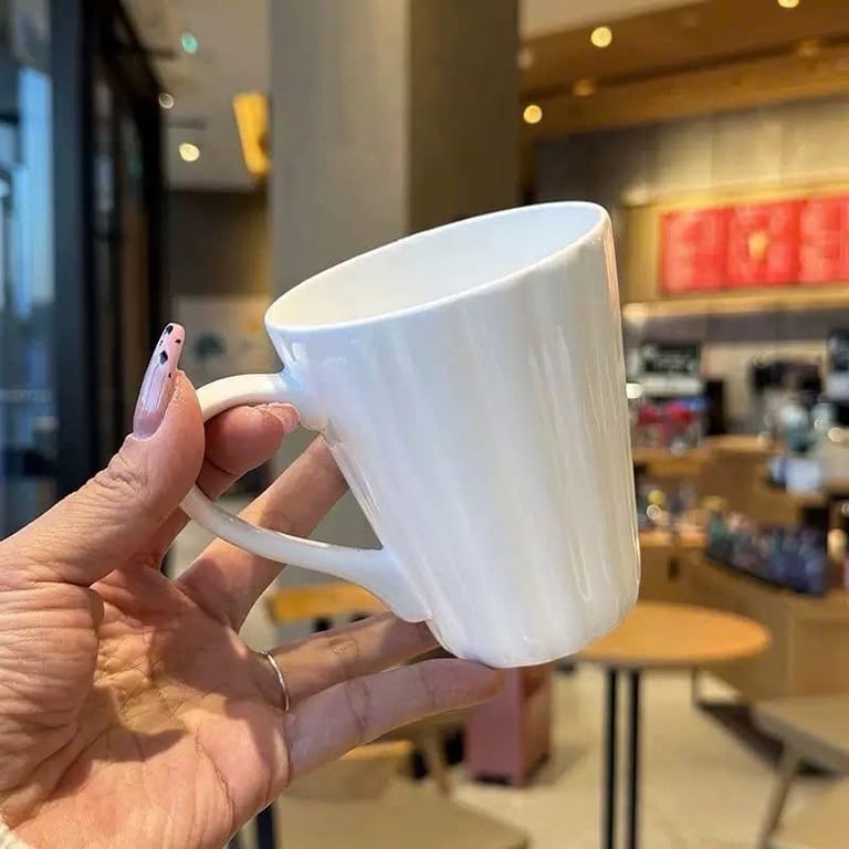 Hộp 4 cốc sứ xương cao cấp - CKM195