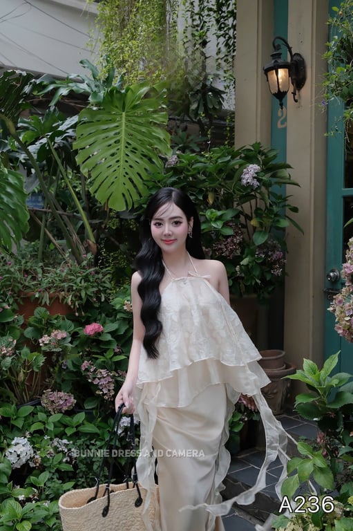 A236- Set yếm lụa tua rua