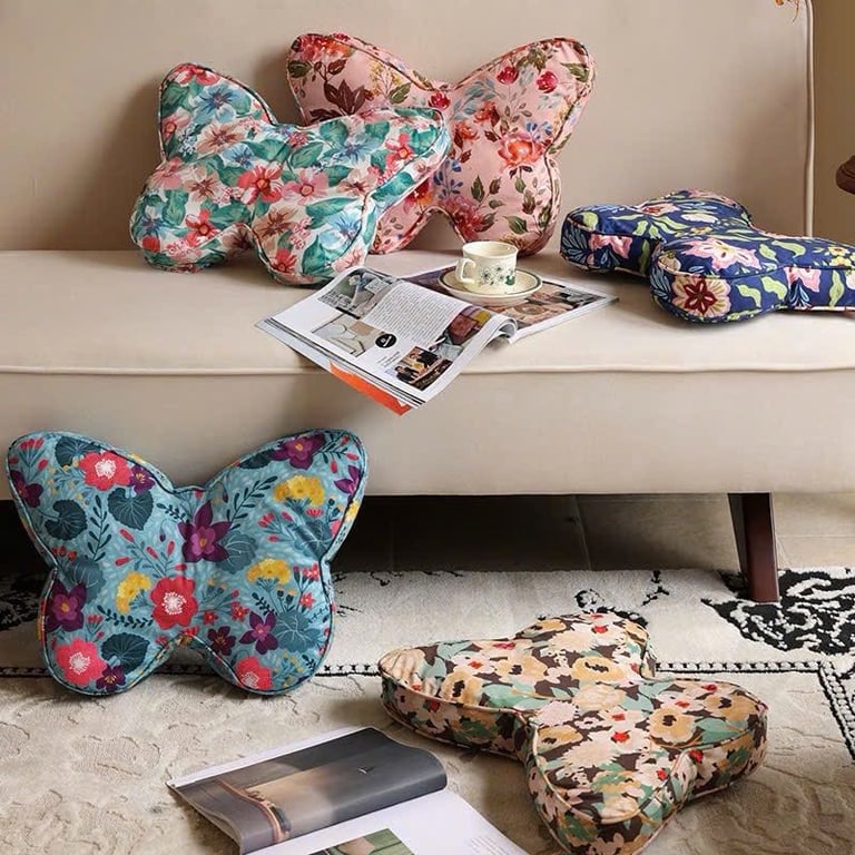 gối Dreamerhouse hình bướm vintage