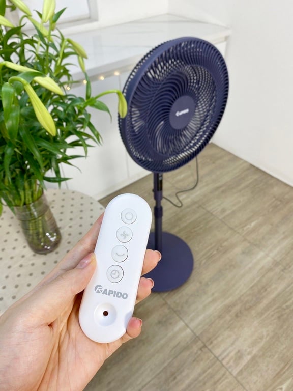 QUẠT ĐỨNG RAPIDO RWF 16AHD