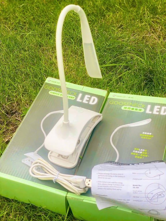 Đèn bàn LED Gooseneck