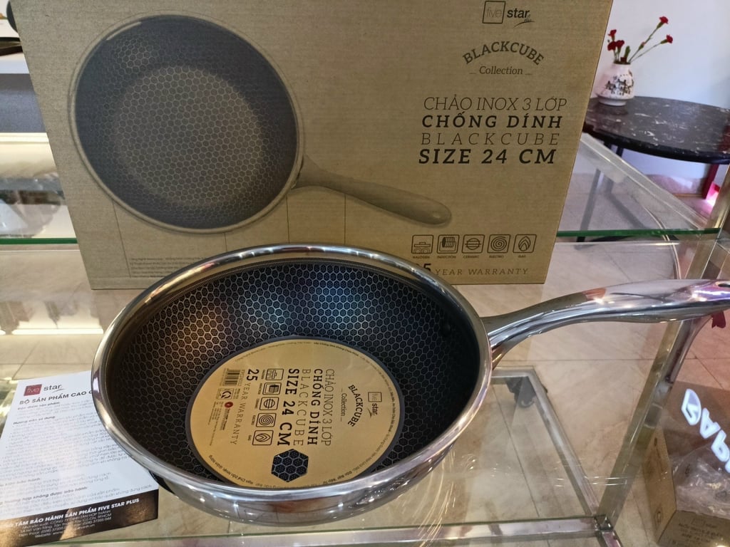 chảo tổ ong black cube five star