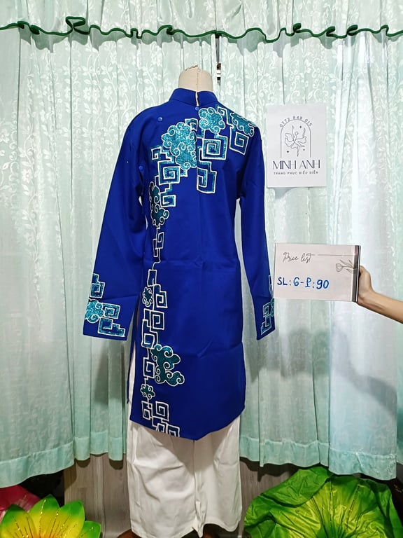 Áo dài nam in phun xanh có mấn