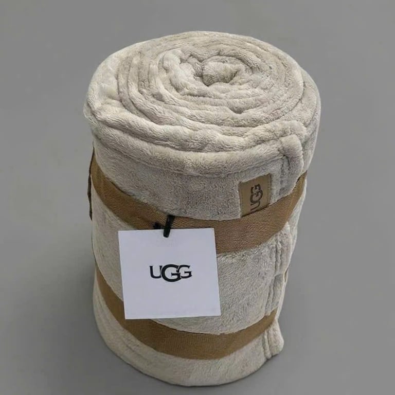 CHĂN UGG SIZE LỚN