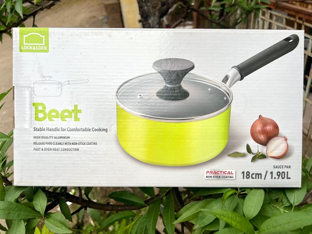 QUÁNH CHỐNG DÍNH SAUCEPAN OKITSUMO LOCKNLOCK 18CM