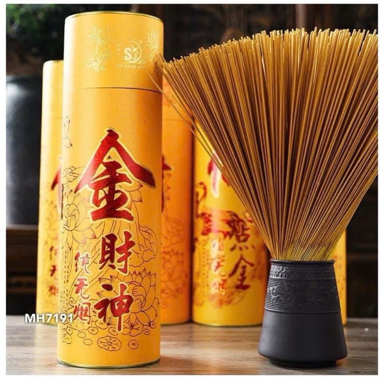 𝑵𝑯𝑨𝑵𝑮 𝑻𝑯𝑨̂̀𝑵 𝑻𝑨̀𝑰 𝑪𝑯𝑰𝑬̂𝑼 𝑻𝑨̀𝑰 𝑳𝑶̣̂𝑪