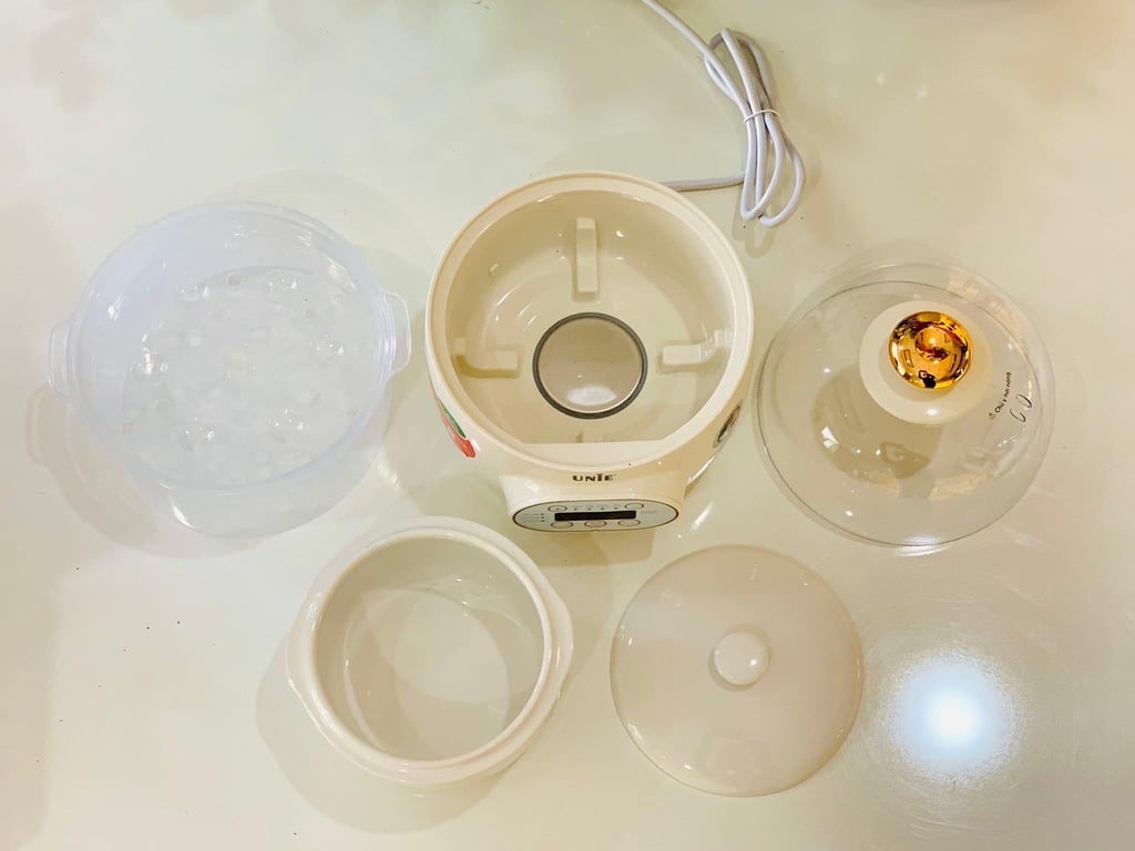 Nồi nấu chậm USC102W với 2 tầng: Nấu - Hấp tiện lợi