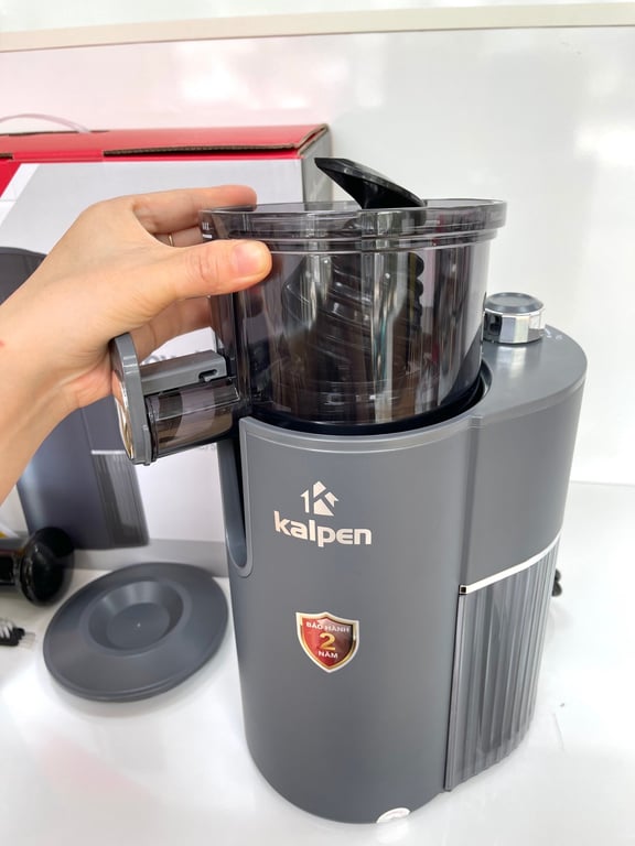 MÁY ÉP CHẬM KALPEN J6