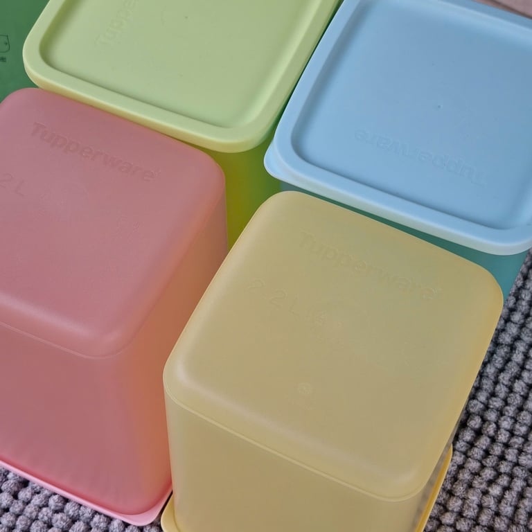 SET 4 HỘP TUPP MÁT CAO 2.2L