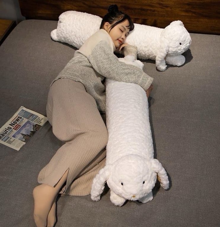 Thỏ trắng ôm bao phê 110cm